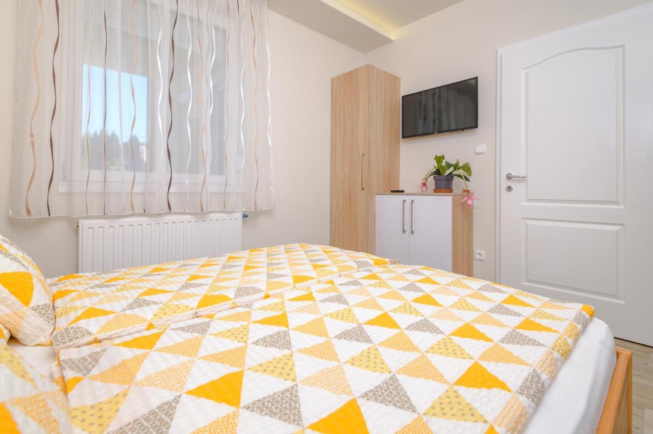 Bella Apartments No1 Hajduszoboszlo Ngoại thất bức ảnh